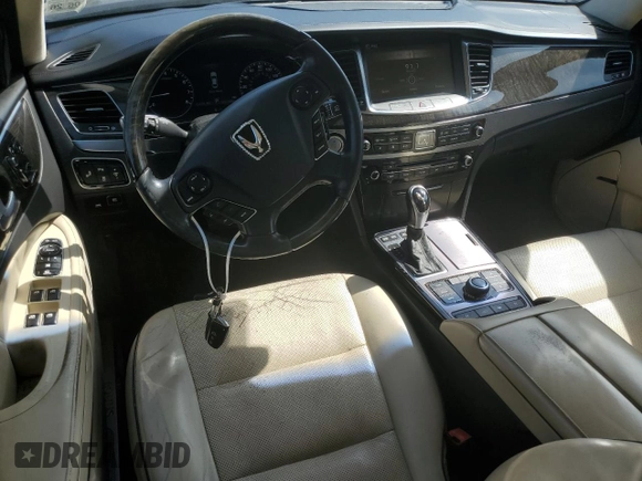 2014 Hyundai Equus Signature with VIN KMHGH4JHXEU085606, listed as a Copart auction lot 55570645 with 114,951 mi miles and Salvage title. Bid and sale history available at DreamBid. Image 8.