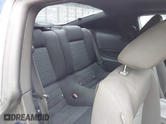 2006 Ford Mustang GT Deluxe with VIN 1ZVHT82HX65266291, listed as a IAAI auction lot 42526931 with 142,407 mi miles and . Bid and sale history available at DreamBid. Image 8.