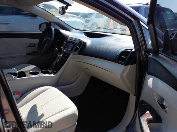 2014 Toyota Venza LE with VIN 4T3ZA3BB5EU089247, listed as a IAAI auction lot 42051765 with 150,084 mi miles and . Bid and sale history available at DreamBid. Image 5.