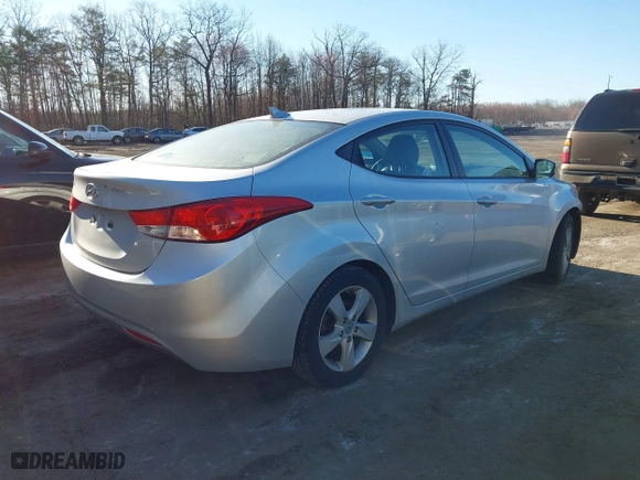 2011 Hyundai Elantra Ltd with VIN KMHDH4AEXBU154489, listed as a IAAI auction lot 41807390 with 145,662 mi miles. Bid and sale history available at carsss.com. Image 4.