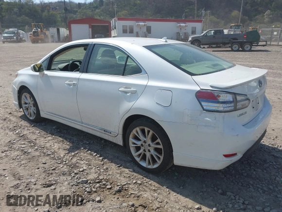 2010 Lexus HS 250h with VIN JTHBB1BAXA2001854, listed as a IAAI auction lot 42031373 with 175,761 mi miles and . Bid and sale history available at DreamBid. Image 3.