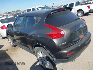2011 Nissan Juke SL with VIN JN8AF5MRXBT006872, listed as a IAAI auction lot 41736562 with 202,126 mi miles. Bid and sale history available at carsss.com. Image 3.