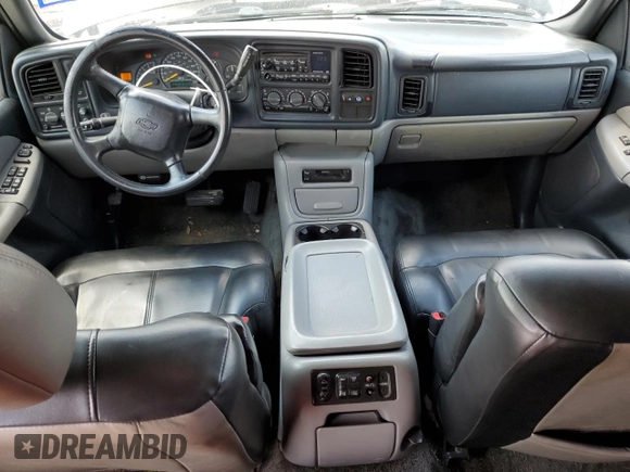 2001 Chevrolet Suburban LS with VIN 3GNEC16T81G168705, listed as a Copart auction lot 71161814 with 183,828 mi miles and Salvage Title. Bid and sale history available at carsss.com. Image 8.