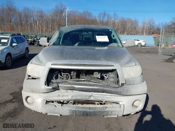 2012 Toyota Tundra 4WD Truck with VIN 5TFUY5F11CX264167, listed as a IAAI auction lot 41427772 with NaN miles. Bid and sale history available at carsss.com. Image 12.