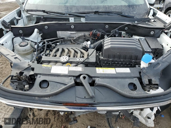 2021 Volkswagen Atlas SEL Premium R-Line with VIN 1V2FR2CA8MC561355, listed as a Copart auction lot 46217855 with 57,076 mi miles and Salvage title. Bid and sale history available at DreamBid. Image 12.