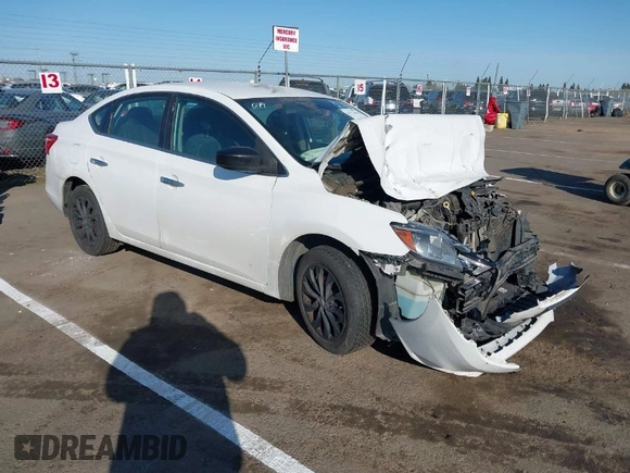 2018 Nissan Sentra S with VIN 3N1AB7AP3JY302587, listed as a IAAI auction lot 41771634 with 230,231 mi miles. Bid and sale history available at carsss.com. Image 1.