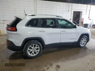 2017 Jeep Cherokee Latitude with VIN 1C4PJLCB9HD233423, listed as a Copart auction lot 53133315 with 113,150 mi miles and Salvage Title. Bid and sale history available at carsss.com. Image 3.