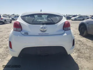 2015 Hyundai Veloster RE:FLEX with VIN KMHTC6AD2FU234047, listed as a Copart auction lot 70928094 with 111,729 mi miles and Clean Title. Bid and sale history available at carsss.com. Image 6.