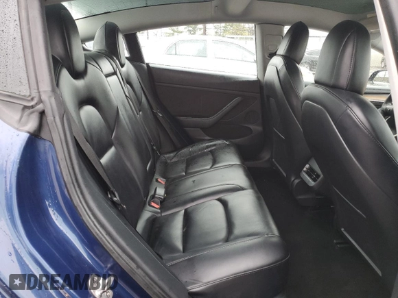 2022 Tesla Model 3 with VIN 5YJ3E1EA5NF368687, listed as a Copart auction lot 52782745 with 119,653 mi miles and Clean Title. Bid and sale history available at carsss.com. Image 10.