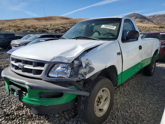 1998 Ford F-150 with VIN 1FTZF1821WKB21778, listed as a Copart auction lot 73009444 with 220,898 mi miles and Salvage title. Bid and sale history available at DreamBid. Image 1.