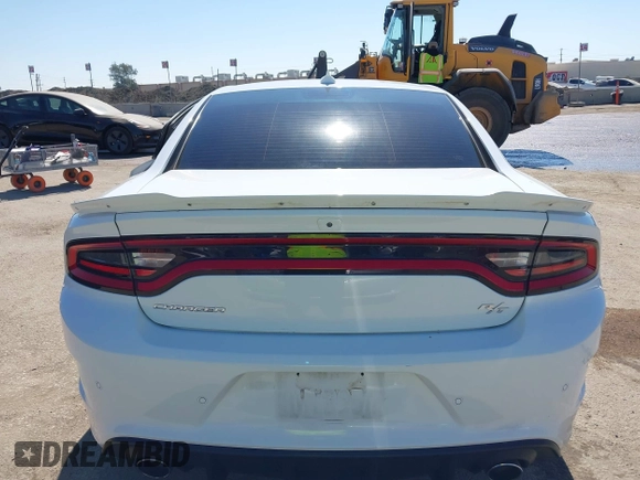 2019 Dodge Charger R/T z VIN 2C3CDXCT8KH738096, wystawiony jako IAAI lot #41676018 z przebiegiem 30 935 mil mil oraz . Historia ofert i sprzedaży dostępna na DreamBid. Obrazek 16.