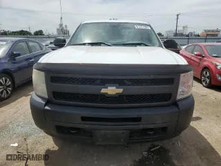 2011 Chevrolet Silverado 1500 Work Truck with VIN 1GCRKPE07BZ418623, listed as a Copart auction lot 61237284 with 138,626 mi miles and Salvage Title. Bid and sale history available at carsss.com. Image 5.