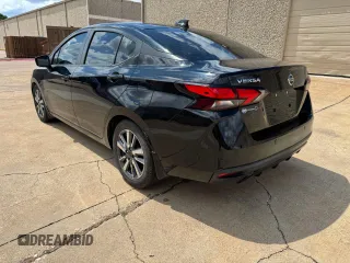2020 Nissan Versa SV z VIN 3N1CN8EV3LL838731, wystawiony jako Copart lot #58837595 z przebiegiem 99 861 mil mil oraz Tytuł czysty. Historia ofert i sprzedaży dostępna na DreamBid. Obrazek 3.