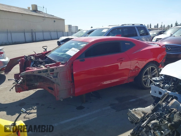 2016 Chevrolet Camaro 2SS z VIN 1G1FH1R71G0118652, wystawiony jako IAAI lot #42087638 z przebiegiem Nie podano mil oraz . Historia ofert i sprzedaży dostępna na DreamBid. Obrazek 14.