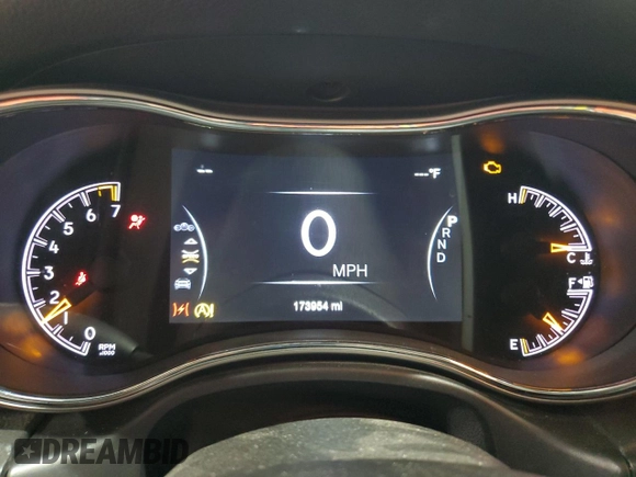 2018 Jeep Grand Cherokee Limited с VIN 1C4RJFBG7JC142671, выставлен на аукционе Copart как лот 61340695 с пробегом 173 954 миль миль и Списание • Salvage title. История ставок и продаж доступна на DreamBid. Изображение 9.