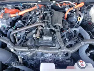 2025 Toyota Tacoma TRD Sport Hybrid with VIN 3TYLC5LN9ST018090, listed as a Copart auction lot 68201135 with 10,051 mi miles and Salvage title. Bid and sale history available at DreamBid. Image 16.
