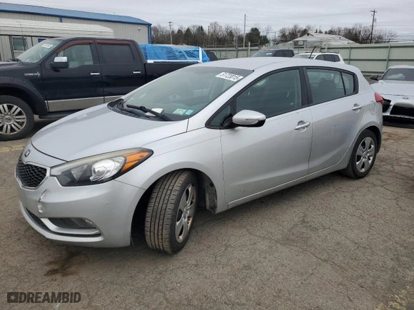 2016 Kia Forte 5-Door LX with VIN KNAFK5A87G5576443, listed as a Copart auction lot 51723015 with 129,084 mi miles and Clean Title. Bid and sale history available at carsss.com. Image 1.