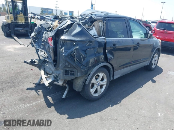 2013 Ford Escape SE z VIN 1FMCU9G91DUD55697, wystawiony jako IAAI lot #42184822 z przebiegiem 139 594 mil mil oraz . Historia ofert i sprzedaży dostępna na DreamBid. Obrazek 4.