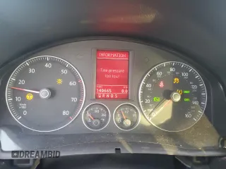 2007 Volkswagen Jetta z VIN 3VWDG71K27M010409, wystawiony jako Copart lot #84155424 z przebiegiem 140 665 mil mil oraz Czysty tytuł • Clean title. Historia ofert i sprzedaży dostępna na DreamBid. Obrazek 9.