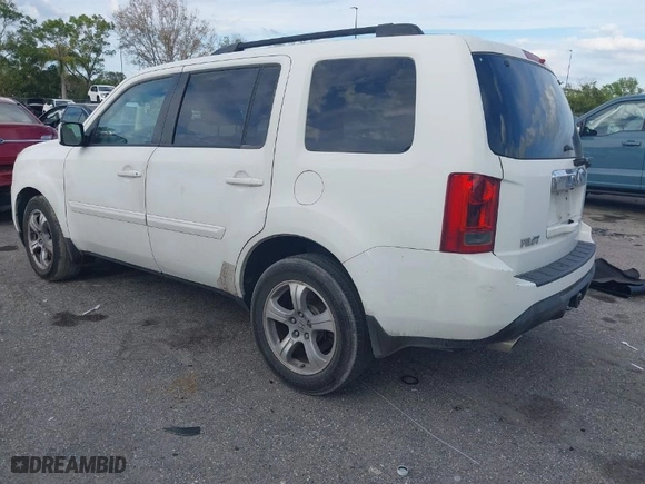 2013 Honda Pilot EX-L with VIN 5FNYF3H5XDB038328, listed as a IAAI auction lot 41690243 with 226,175 mi miles. Bid and sale history available at carsss.com. Image 3.