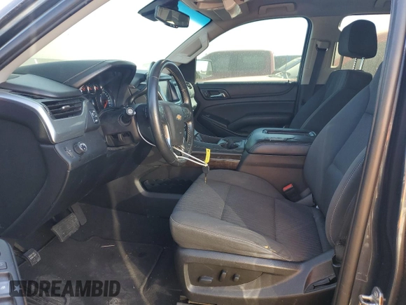 2019 Chevrolet Suburban LS z VIN 1GNSCGKCXKR156097, wystawiony jako Copart lot #64475154 z przebiegiem 101 739 mil mil oraz Nie do naprawy • Non repairable. Historia ofert i sprzedaży dostępna na DreamBid. Obrazek 7.