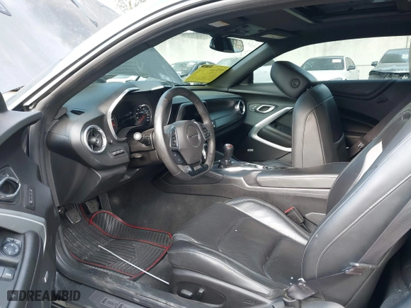 2017 Chevrolet Camaro 2SS with VIN 1G1FG1R72H0150305, listed as a IAAI auction lot 41910711 with 81,003 mi miles. Bid and sale history available at carsss.com. Image 20.
