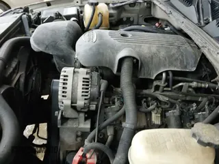 2005 Chevrolet Silverado 1500 Z71 с VIN 1GCEK19Z55Z148705, выставлен на аукционе IAAI как лот 42084628 с пробегом 217 172 миль миль и . История ставок и продаж доступна на DreamBid. Изображение 20.