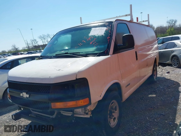 2008 Chevrolet Express Cargo Van with VIN 1GCGG25CX81172230, listed as a IAAI auction lot 41679407 with 1 mi miles. Bid and sale history available at carsss.com. Image 2.