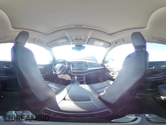 2019 Toyota Highlander SE with VIN 5TDJZRFH6KS611758, listed as a Copart auction lot 57157545 with 63,798 mi miles and Salvage title. Bid and sale history available at DreamBid. Image 15.