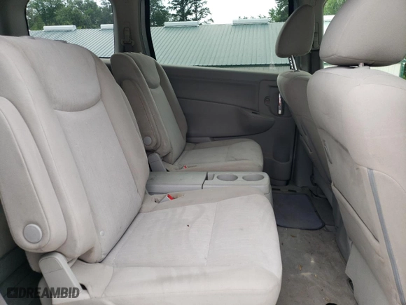 2017 Nissan Quest SV with VIN JN8AE2KP3H9169632, listed as a Copart auction lot 61834053 with 110,432 mi miles. Bid and sale history available at carsss.com. Image 11.