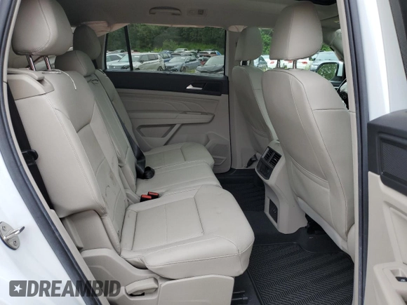 2021 Volkswagen Atlas SE with VIN 1V2KP2CA8MC536766, listed as a Copart auction lot 61058575 with 24,805 mi miles and Salvage title. Bid and sale history available at DreamBid. Image 11.