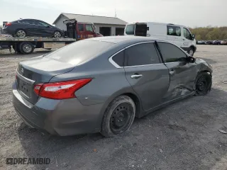 2017 Nissan Altima 2.5 S with VIN 1N4AL3AP2HN332938, listed as a Copart auction lot 52932665 with 110,213 mi miles and Clean Title. Bid and sale history available at carsss.com. Image 3.