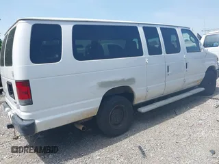 2013 Ford Econoline Cargo Commercial z VIN 1FTSS3EL6DDB08712, wystawiony jako IAAI lot #42264955 z przebiegiem 148 315 mil mil oraz . Historia ofert i sprzedaży dostępna na DreamBid. Obrazek 4.