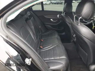 2019 Mercedes-Benz C 300 z VIN WDDWF8DB1KR483781, wystawiony jako Copart lot #53326925 z przebiegiem 60 866 mil mil oraz Szkoda całkowita • Salvage title. Historia ofert i sprzedaży dostępna na DreamBid. Obrazek 11.