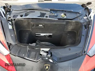 2016 Lamborghini Huracan LP 610-4 z VIN ZHWUR1ZF7GLA05381, wystawiony jako Copart lot #42731925 z przebiegiem 10 965 mil mil oraz Szkoda całkowita • Salvage title. Historia ofert i sprzedaży dostępna na DreamBid. Obrazek 11.