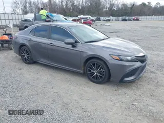 2021 Toyota Camry SE Nightshade with VIN 4T1G11AK4MU459186, listed as a IAAI auction lot 41557908 with 93,317 mi miles. Bid and sale history available at carsss.com. Image 1.