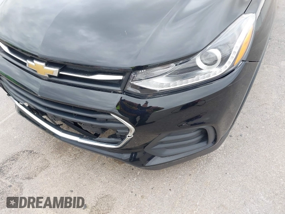 2020 Chevrolet Trax LT with VIN KL7CJLSBXLB003682, listed as a IAAI auction lot 41841753 with 114,624 mi miles and . Bid and sale history available at DreamBid. Image 19.
