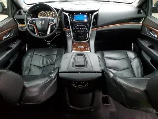 2015 Cadillac Escalade ESV Premium z VIN 1GYS4JKJ7FR186790, wystawiony jako Copart lot #86698614 z przebiegiem 119 050 mil mil oraz Czysty tytuł • Clean title. Historia ofert i sprzedaży dostępna na DreamBid. Obrazek 8.