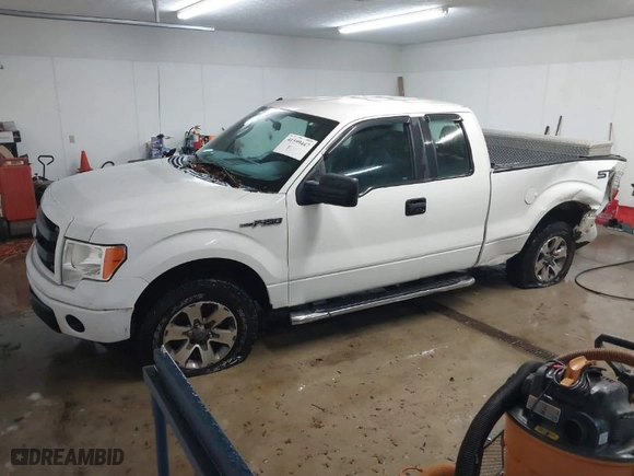 2014 Ford F-150 XL with VIN 1FTEX1CM3EFB15654, listed as a IAAI auction lot 41599447 with 148,481 mi miles. Bid and sale history available at carsss.com. Image 2.
