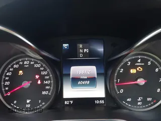 2017 Mercedes-Benz C 300 с VIN 55SWF4KB5HU180697, выставлен на аукционе IAAI как лот 41993735 с пробегом 60 498 миль миль и . История ставок и продаж доступна на DreamBid. Изображение 7.