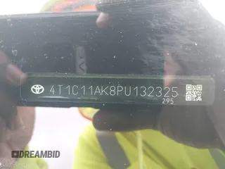 2023 Toyota Camry LE z VIN 4T1C11AK8PU132325, wystawiony jako IAAI lot #42093856 z przebiegiem 29 115 mil mil oraz . Historia ofert i sprzedaży dostępna na DreamBid. Obrazek 9.