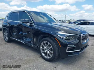 2019 BMW X5 xDrive40i with VIN 5UXCR6C59KLL23735, listed as a IAAI auction lot 41999791 with 31,072 mi miles. Bid and sale history available at carsss.com. Image 1.