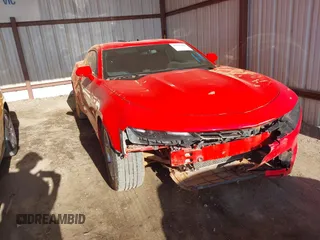 2021 Chevrolet Camaro 1LT с VIN 1G1FB1RS2M0127023, выставлен на аукционе IAAI как лот 41993382 с пробегом 65 121 миль миль и . История ставок и продаж доступна на DreamBid. Изображение 1.