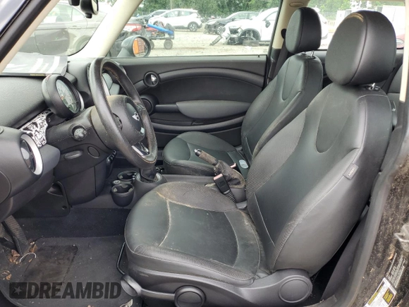 2012 MINI Hardtop with VIN WMWSU3C54CT367604, listed as a Copart auction lot 64897735 with Not provided miles and Clean title. Bid and sale history available at DreamBid. Image 7.