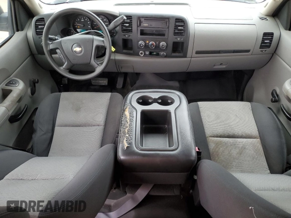 2007 Chevrolet Silverado 1500 Work Truck with VIN 2GCEC13C371519647, listed as a Copart auction lot 84474094 with 95,258 mi miles and Salvage Title. Bid and sale history available at DreamBid. Image 8.
