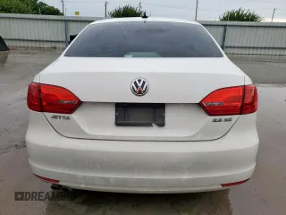 2012 Volkswagen Jetta SE with VIN 3VWDX7AJ7CM339995, listed as a Copart auction lot 60533525 with 199,028 mi miles and Clean title. Bid and sale history available at DreamBid. Image 6.