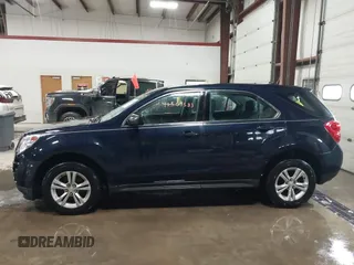 2015 Chevrolet Equinox LS z VIN 2GNFLEEK3F6143783, wystawiony jako IAAI lot #41507583 z przebiegiem 131 463 mil mil oraz . Historia ofert i sprzedaży dostępna na DreamBid. Obrazek 14.