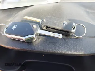 2020 Kia Forte LXS z VIN 3KPF24AD6LE182585, wystawiony jako IAAI lot #41790230 z przebiegiem 83 227 mil mil oraz . Historia ofert i sprzedaży dostępna na DreamBid. Obrazek 11.