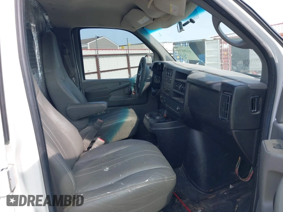 2012 Chevrolet Express Cargo with VIN 1GCWGFFA8C1106882, listed as a IAAI auction lot 42284350 with 227,443 mi miles and . Bid and sale history available at DreamBid. Image 5.