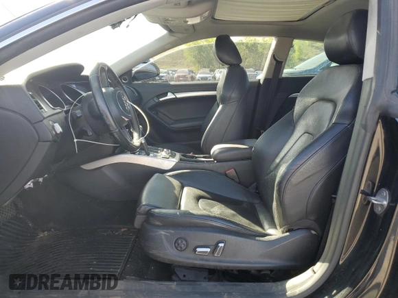 2013 Audi A5 Premium Plus z VIN WAULFAFR3DA036849, wystawiony jako Copart lot #57271775 z przebiegiem 165 599 mil mil oraz Czysty tytuł • Clean title. Historia ofert i sprzedaży dostępna na DreamBid. Obrazek 7.